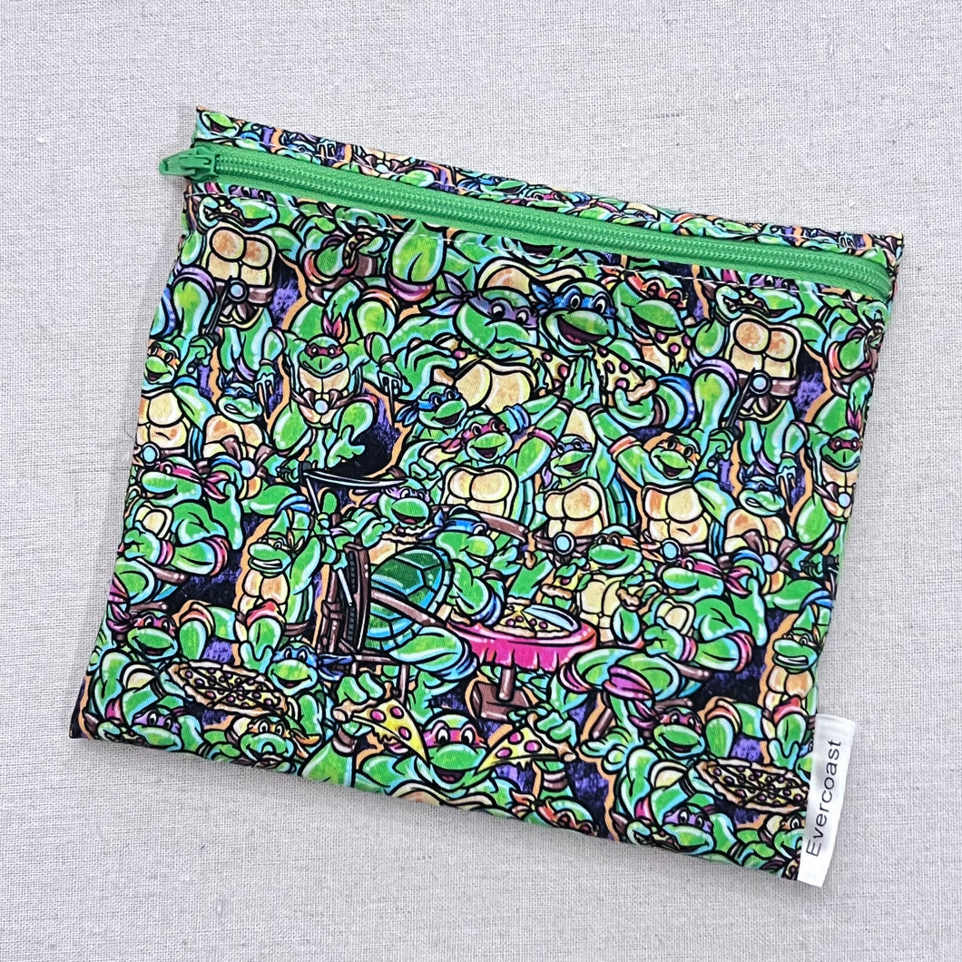 Stacked Turtles Reusable Sandwich Bag