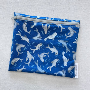 Seals on Blue Reusable Sandwich Bag