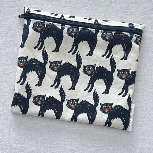 Spooky Cats Reusable Sandwich Bag