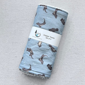 River Otter on Muted Blue Unpaper Towels - Set of 4