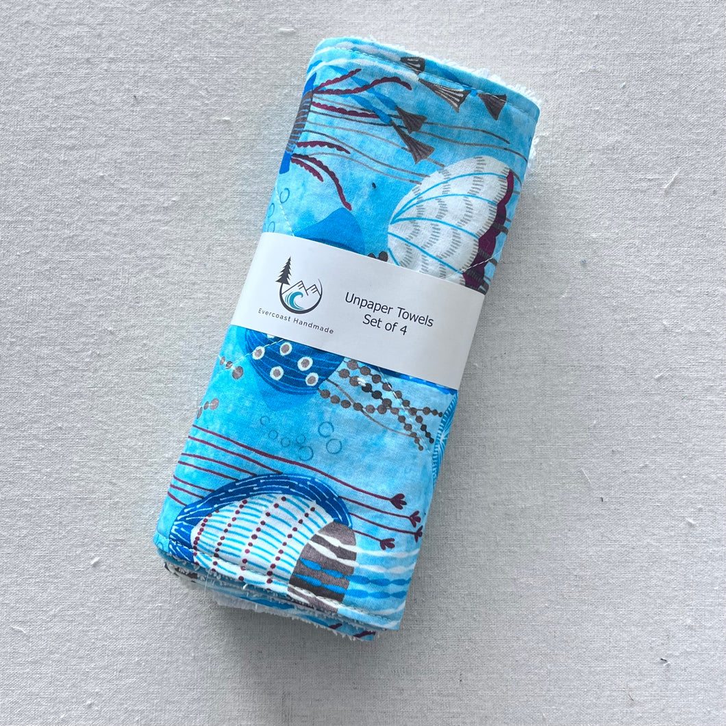 Jellyfish on Light Blue Unpaper Towels - Set of 4