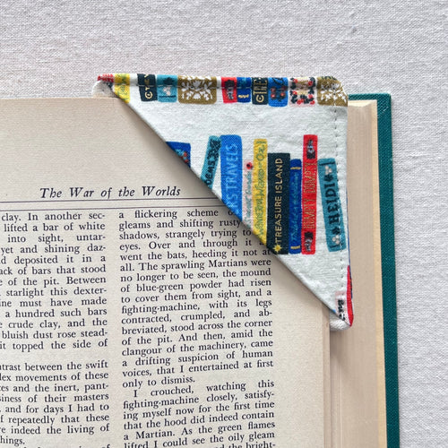 Bookshelf on Cream Corner Bookmark