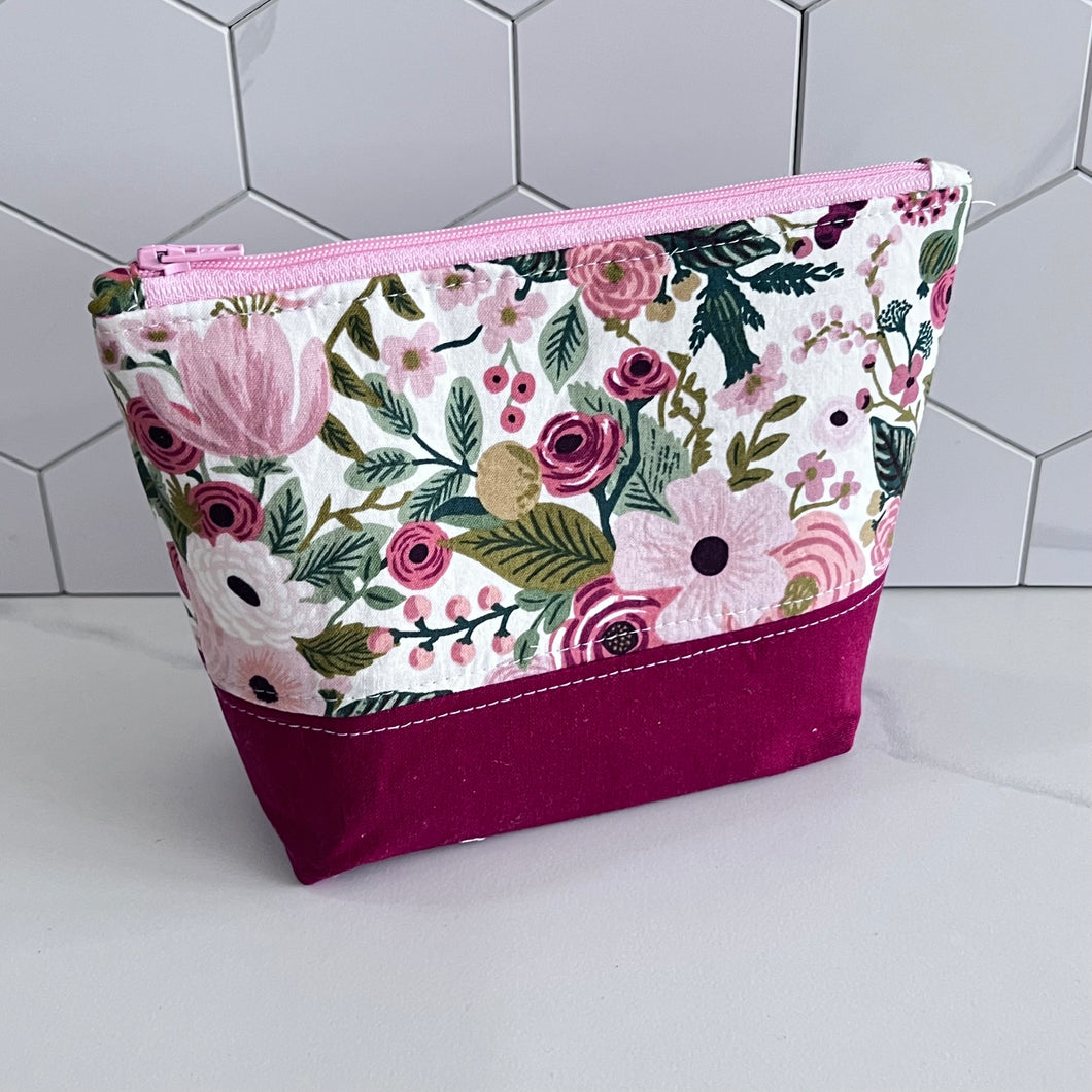 Rose Garden Party Small Organizer Bag