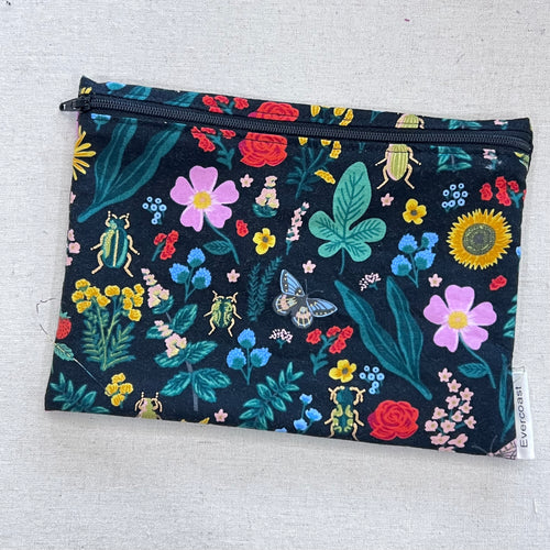 Insects on Black XL Bag/Multipurpose Bag