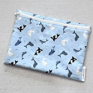 Tossed Orca on Light Blue XL Bag/Multipurpose Bag