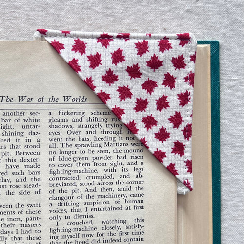 Maple Leaves on Cream Corner Bookmark