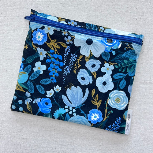 Blue Garden Party Reusable Sandwich Bag