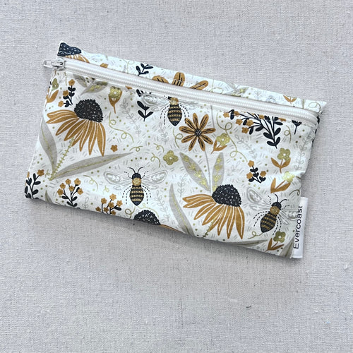 Bee Garden Cream Floral Reusable Snack Bag