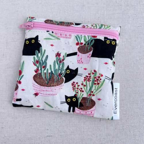 Cats and Plants on Cream Reusable Mini Snack Bag