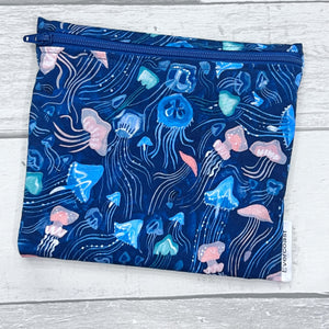 Jellyfish on Blue Reusable Sandwich Bag