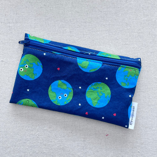 Smiling Earth Reusable Snack Bag