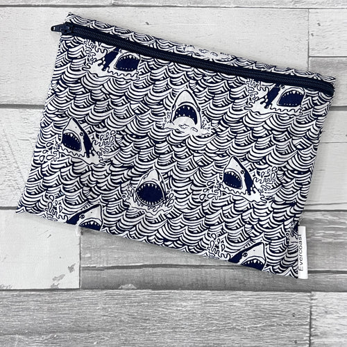 Shark Attack XL Bag/Makeup Bag