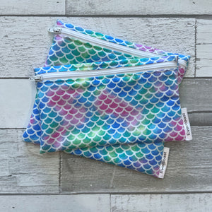 Pastel Mermaid Scales Reusable Snack Bag Set