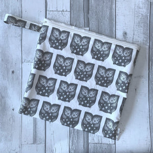Grey Owl Medium Wet Bag