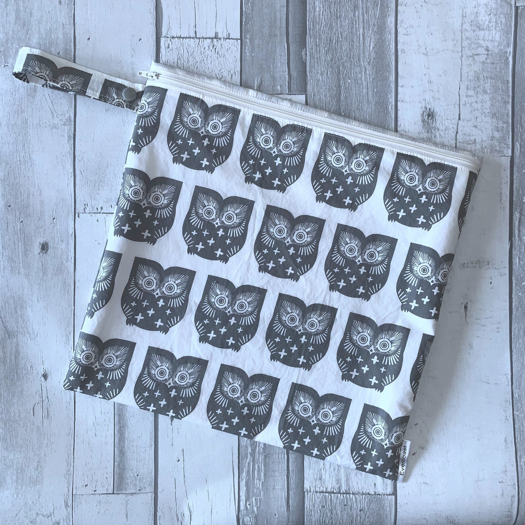 Grey Owl Medium Wet Bag